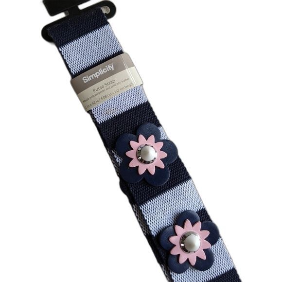 Simplicity Purse  Cell Phone Strap Stripes Color Block Flower Clips Crafts Arts - Picture 4 of 7